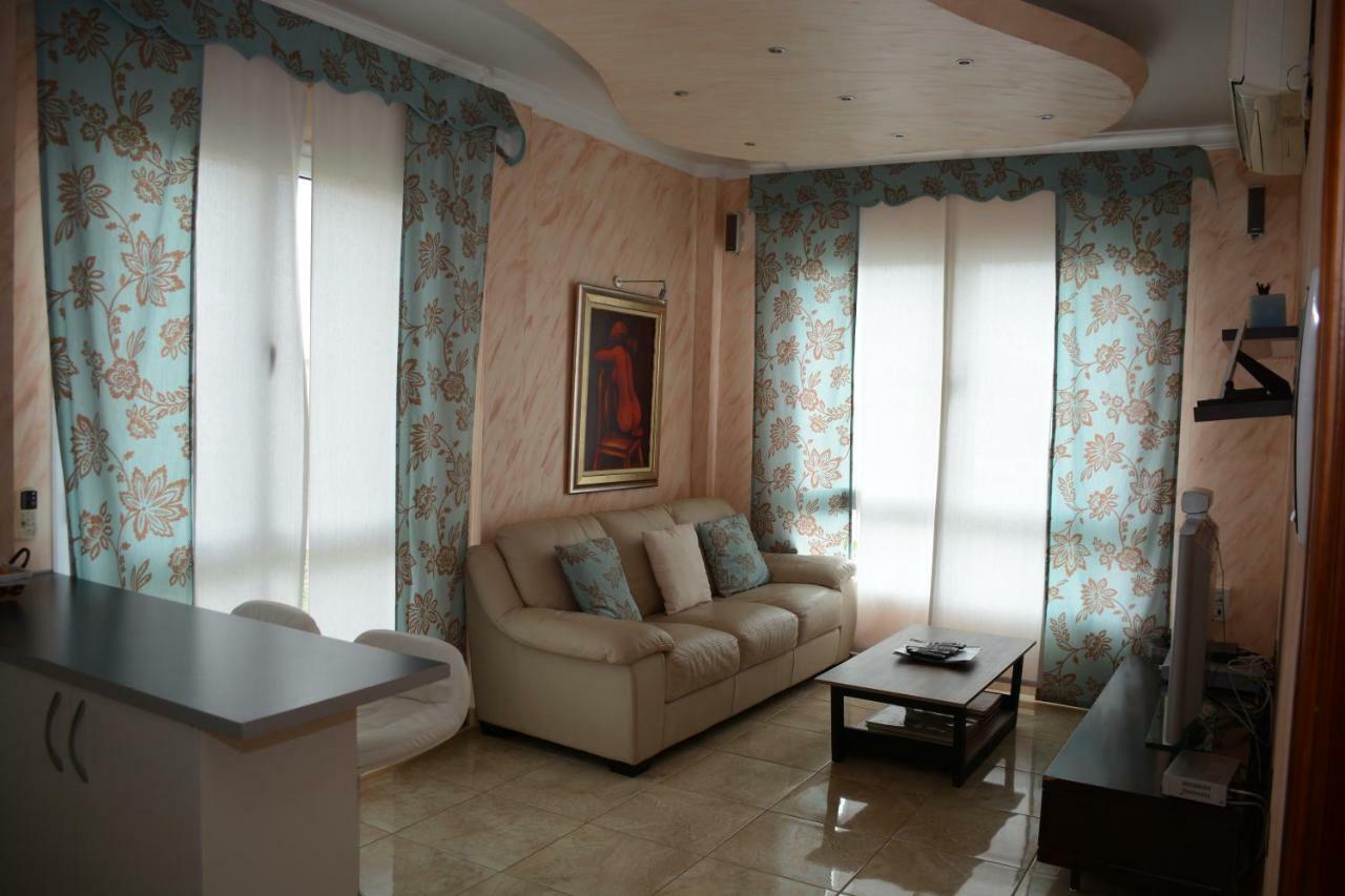 The Confort House San Bartolomé 外观 照片